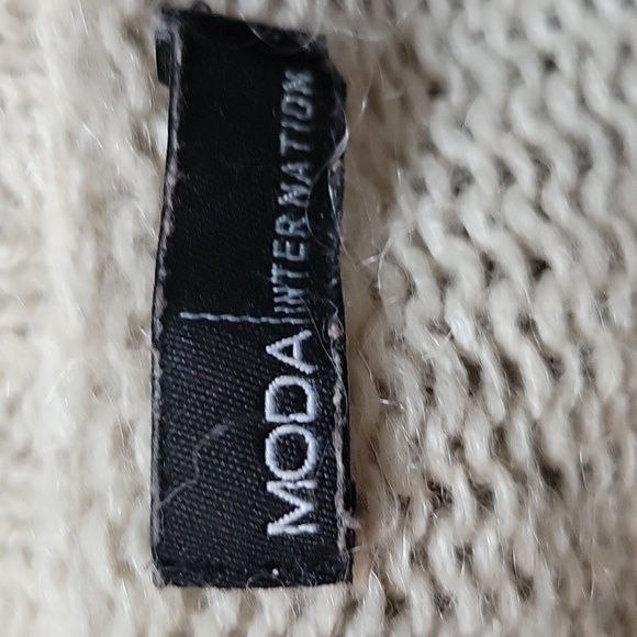 Moda international Mohair wool blend knit sweater wide neck cuffed sleeves - Picture 4 of 6